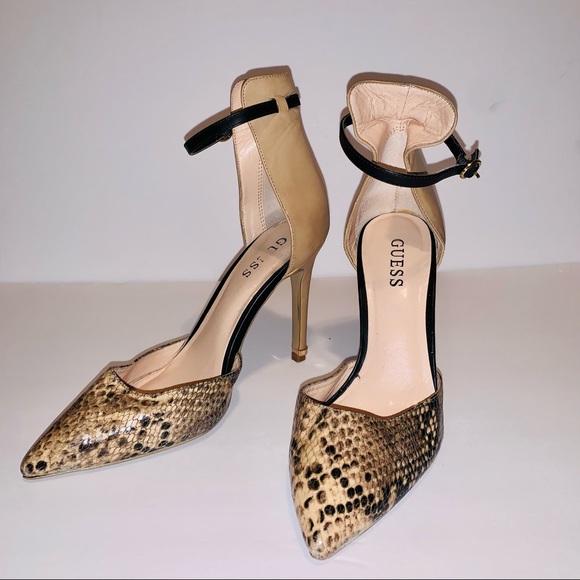 Guess Shoes - GUESS POINTED CLOSED TOE ANKLE STRAP 3” HEELS- TAN/ SNAKE PRINT- SIZE 8.5- EUC